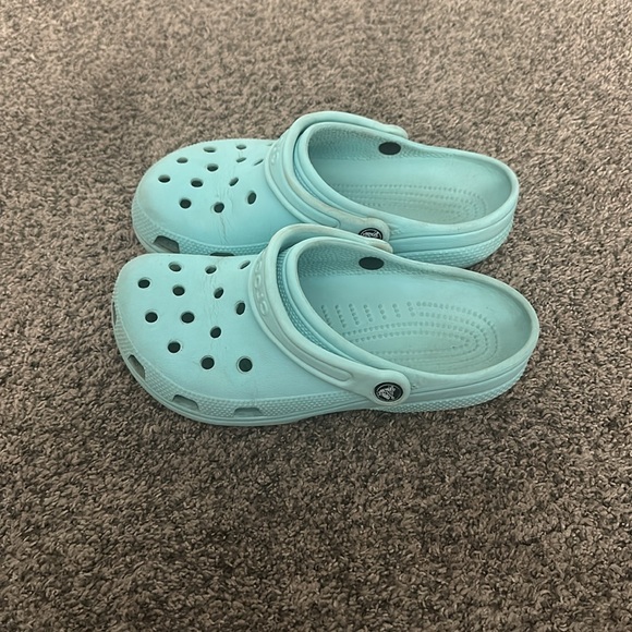Blue Crocs (includes free jibbitz) - Picture 3 of 4